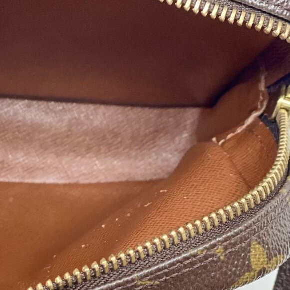 LOUIS VUITTON Monogram Amazone Shoulder Crossbody Bag - Picture 16 of 16